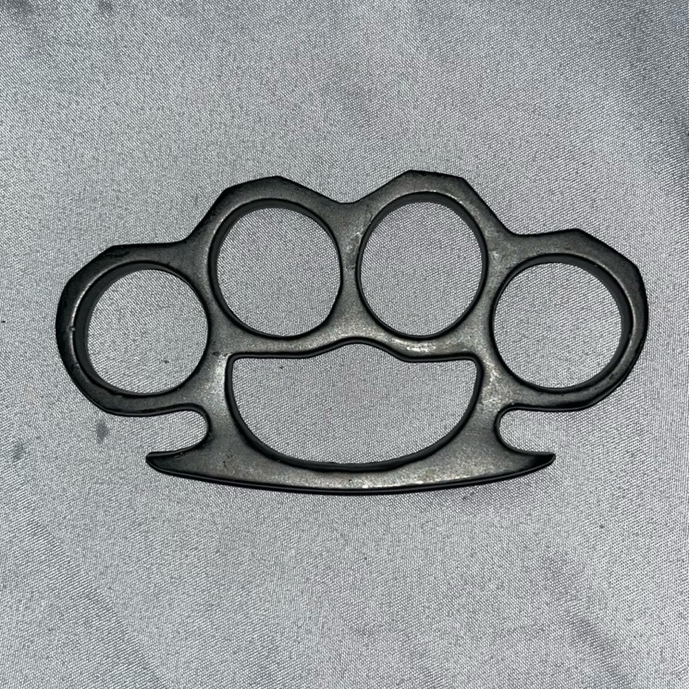 black brass knuckles